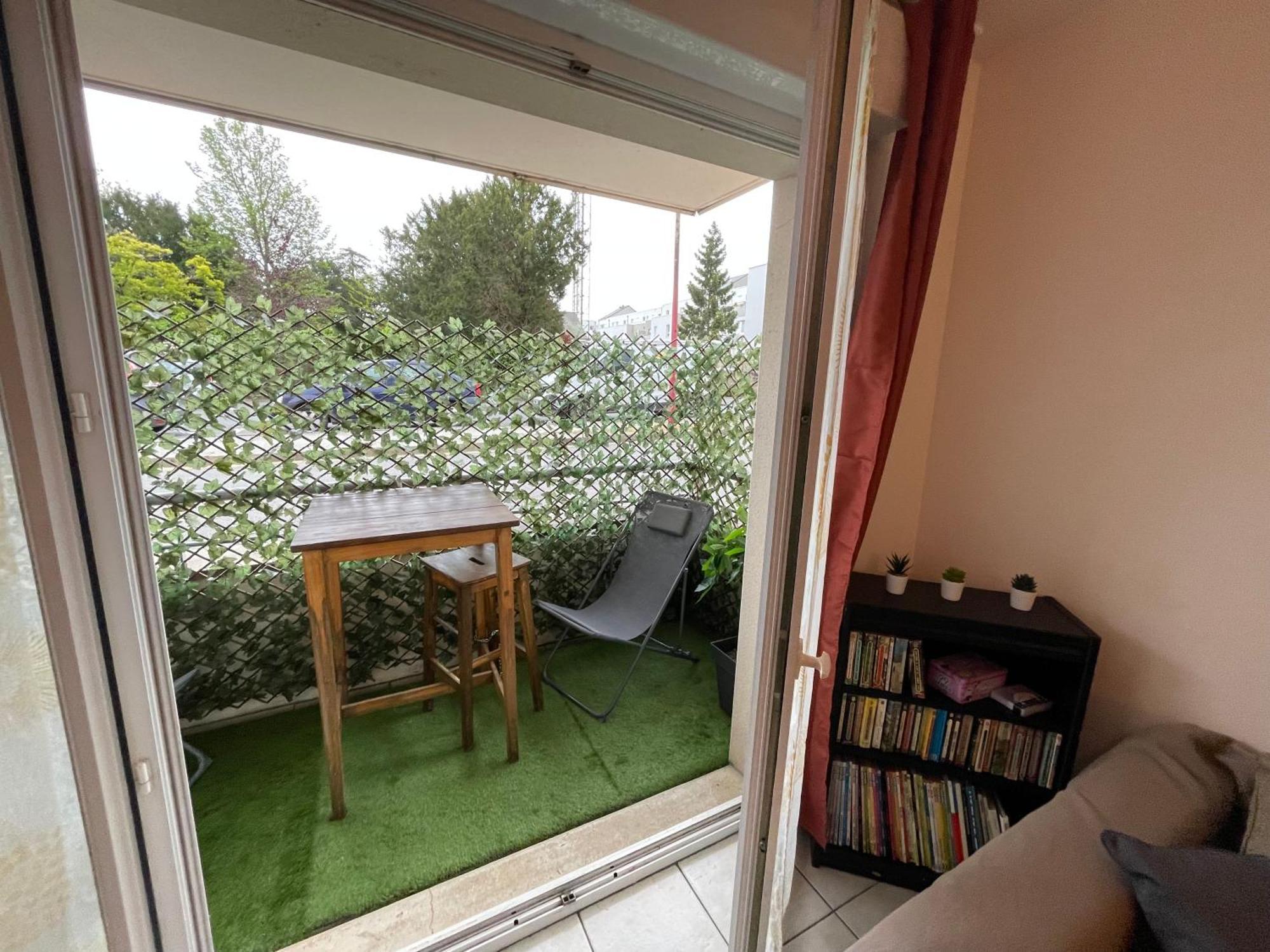 Nort Sur Erdre Centre Apartment Exterior photo
